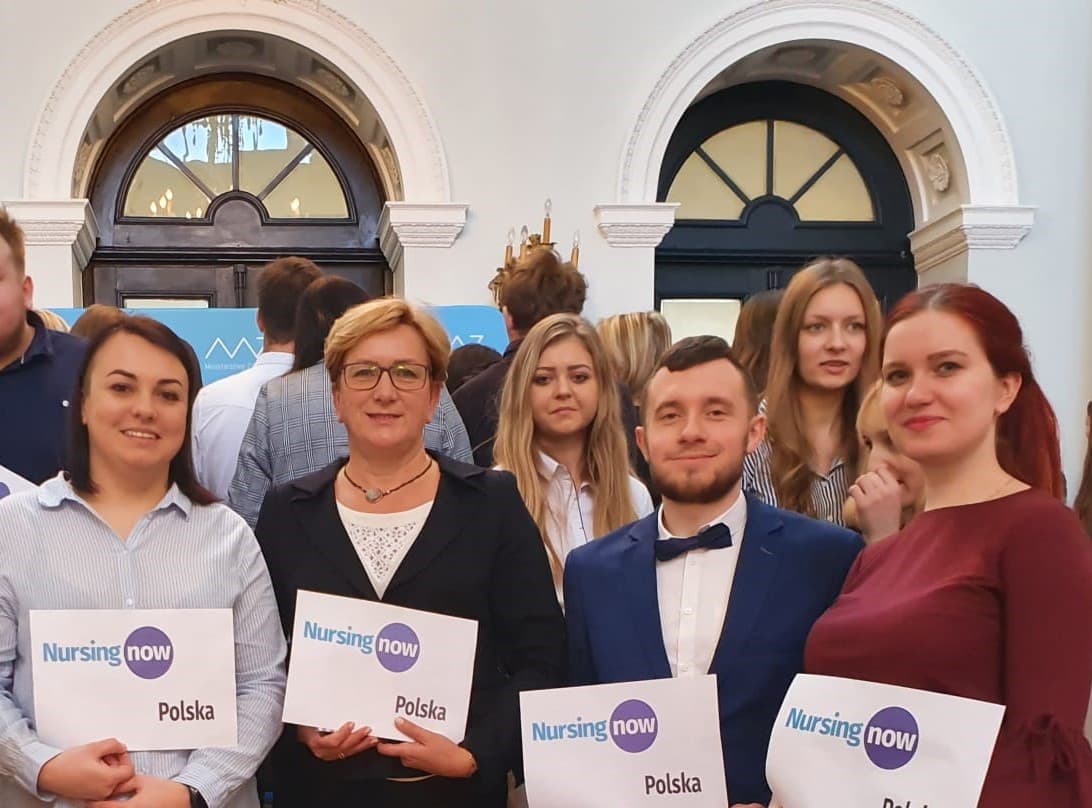 Studenci pielęgniarstwa Akademii Pomorskiej w Słupsku w Ministerstwie Zdrowia